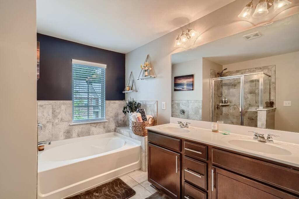 Вилла Luxury Townhouse In Atlanta Suburb Collinsville Экстерьер фото